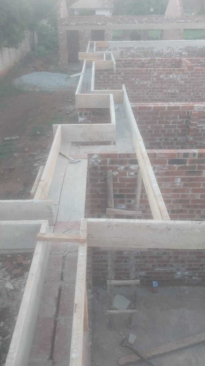 Timber ring beam and formwork construction for a residential build